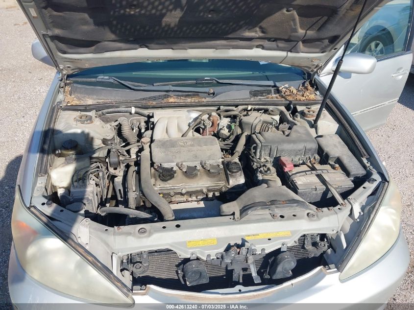 2002 Toyota Camry Xle V6 VIN: 4T1BF30K42U035528 Lot: 42613240