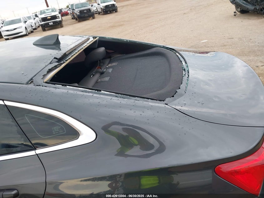 2018 CHEVROLET MALIBU LT - 1G1ZD5ST2JF176295