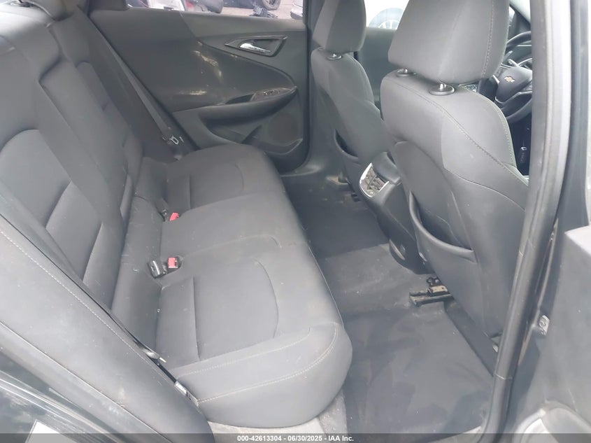 2018 CHEVROLET MALIBU LT - 1G1ZD5ST2JF176295