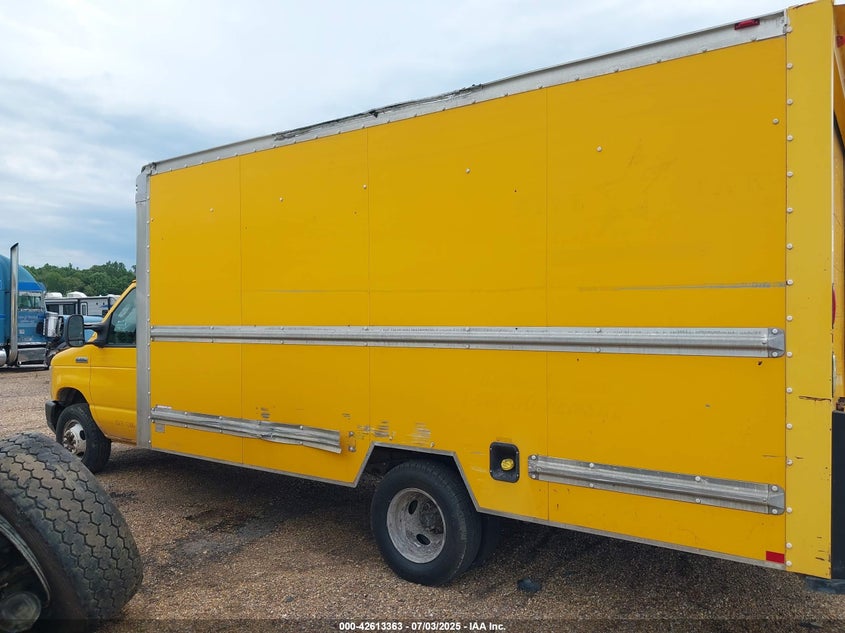 2012 Ford E-350 Cutaway VIN: 1FDWE3FS5CDA63237 Lot: 42613363