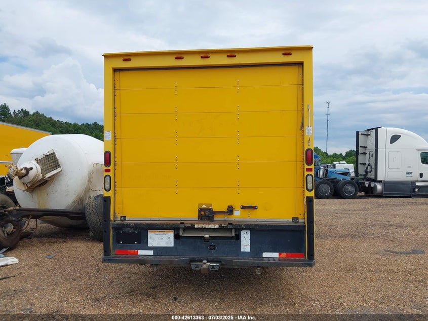 2012 Ford E-350 Cutaway VIN: 1FDWE3FS5CDA63237 Lot: 42613363