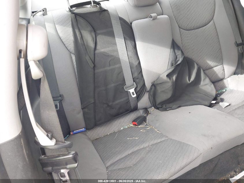 2013 Hyundai Elantra Gs VIN: KMHDH6AE2DU000390 Lot: 42613501