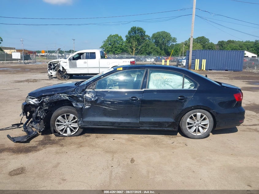 2015 VOLKSWAGEN JETTA 1.8T SE - 3VWD17AJ6FM236606