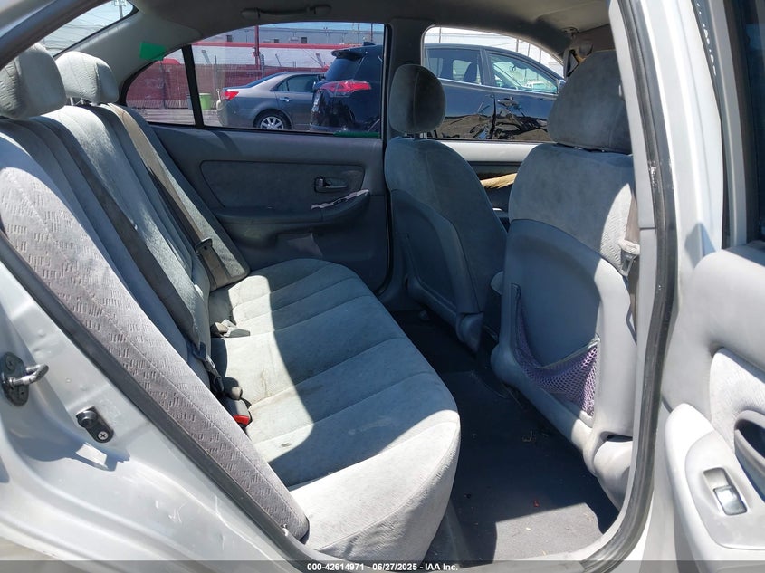 2006 HYUNDAI ELANTRA VIN: KMHDN46D16U232981