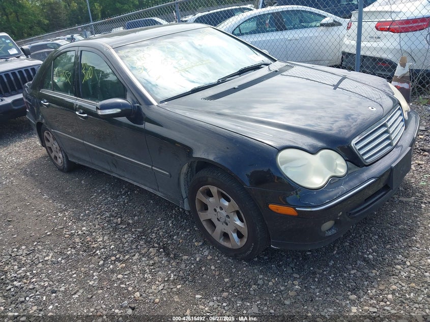 WDBRF81J05F647318 2005 Mercedes-Benz C 240 Luxury 4Matic auction photo 1