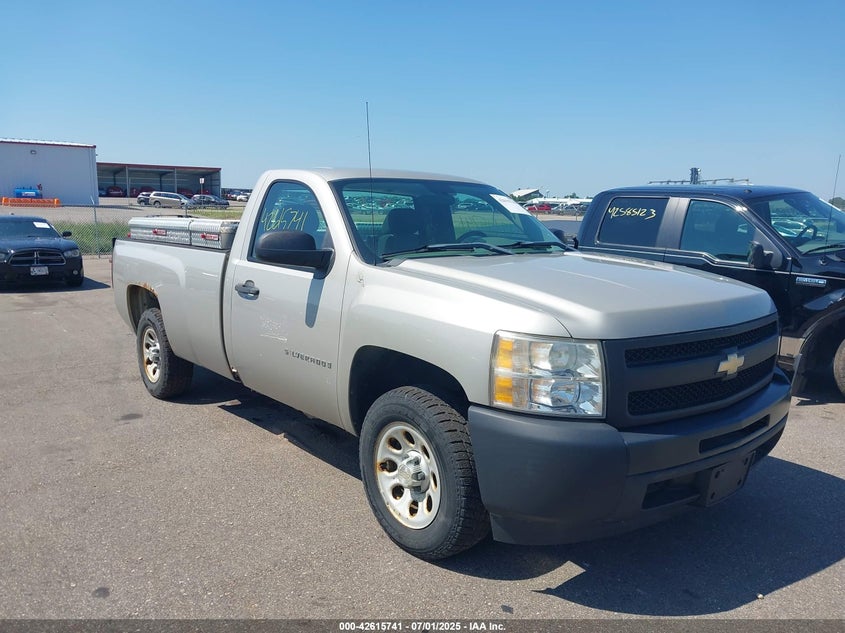 1GCEC14XX9Z152211 2009 Chevrolet Silverado 1500 Work Truck auction photo 1