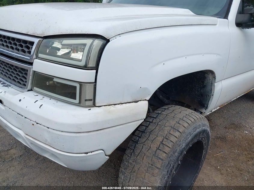 2006 Chevrolet Silverado 1500 Work Truck VIN: 1GCEK19V56Z212935 Lot: 42616046