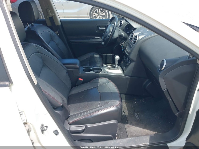 2013 NISSAN ROGUE VIN: JN8AS5MV3DW105639
