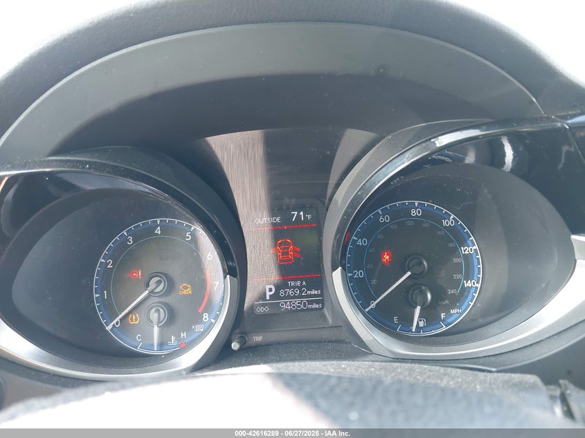 2014 TOYOTA COROLLA VIN: 5YFBURHE1EP081590