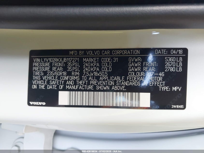 VIN LYV102RKXJB117271 2018 VOLVO XC60 T5 MOMENTUM