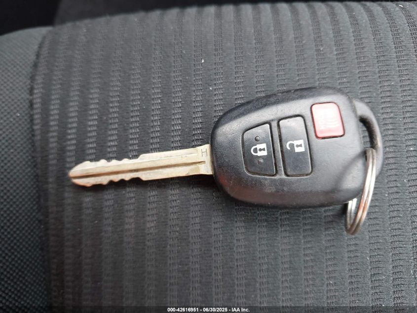 2017 Toyota Rav4 Le VIN: 2T3BFREV0HW596685 Lot: 42616951