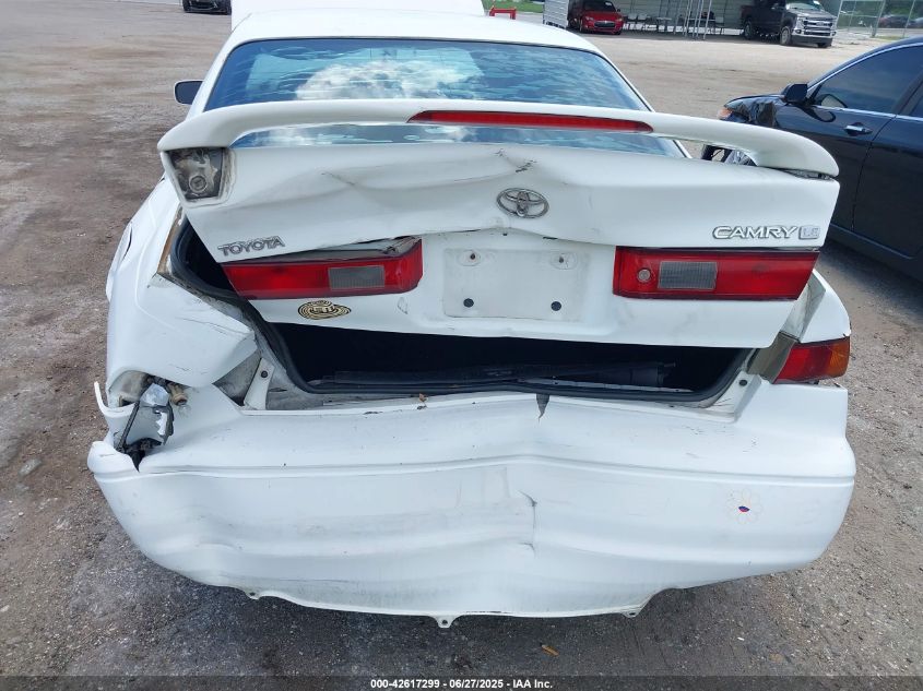 1998 Toyota Camry Le VIN: 4T1BG22K1WU347591 Lot: 42617299