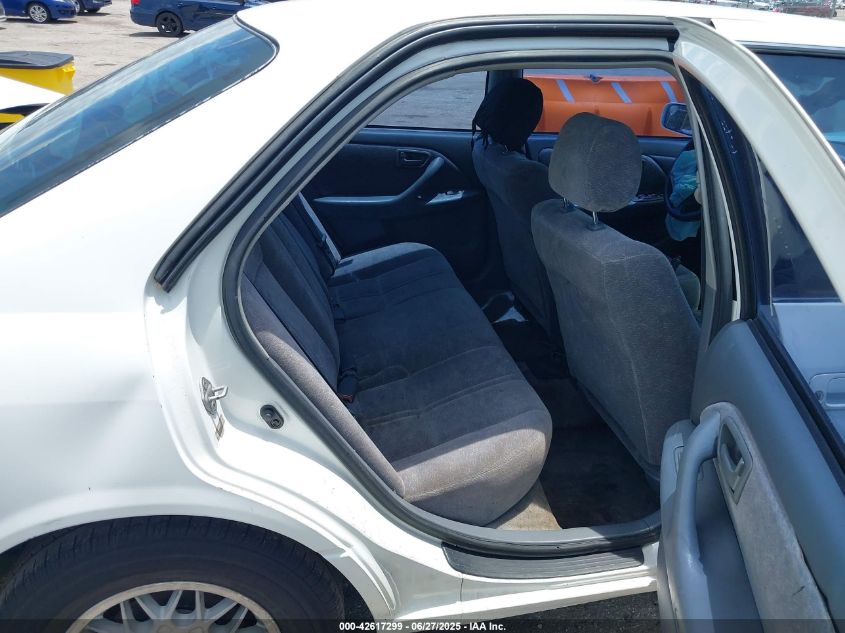 1998 Toyota Camry Le VIN: 4T1BG22K1WU347591 Lot: 42617299