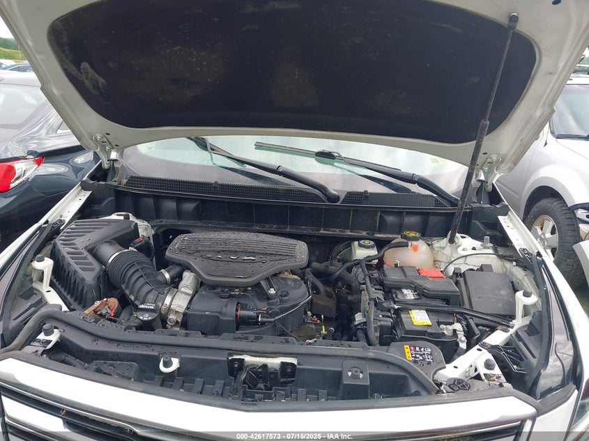 2017 CADILLAC XT5 LUXURY - 1GYKNBRS8HZ289026