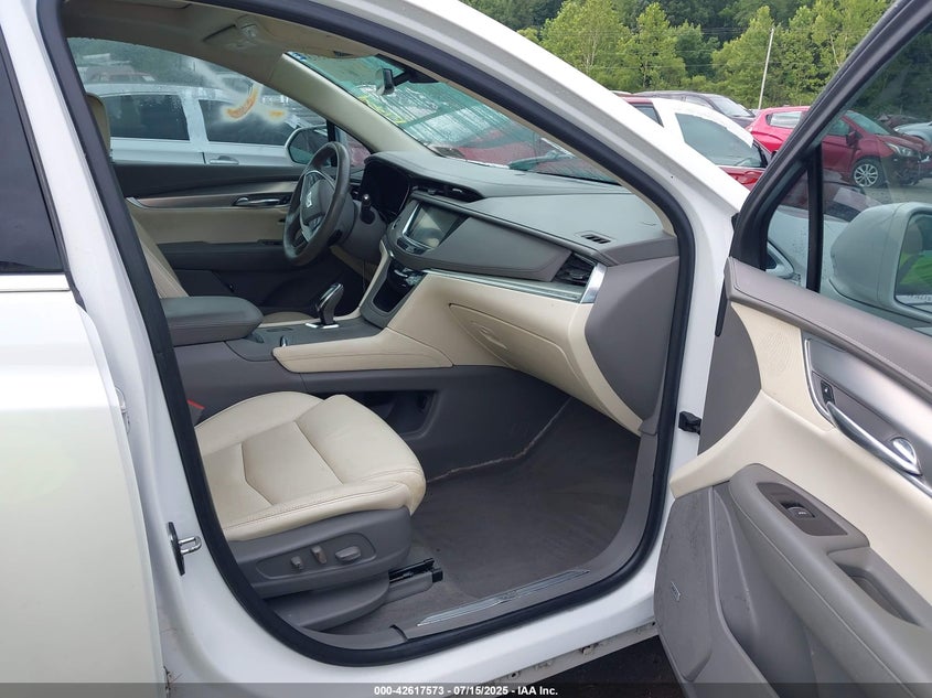 2017 CADILLAC XT5 LUXURY - 1GYKNBRS8HZ289026