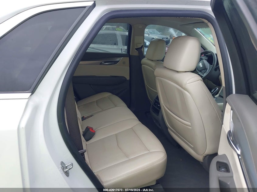 2017 CADILLAC XT5 LUXURY - 1GYKNBRS8HZ289026