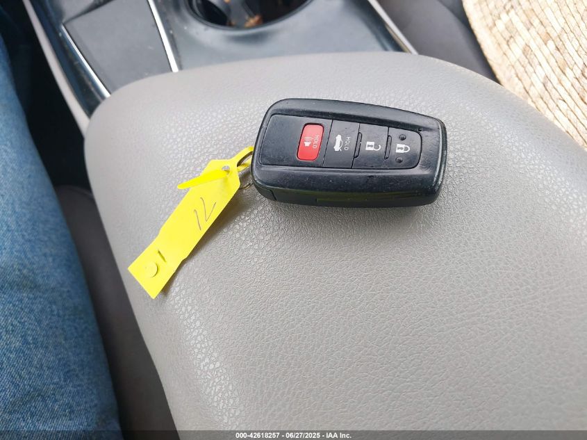 2019 Toyota Camry Le VIN: 4T1B11HK7KU245287 Lot: 42618257