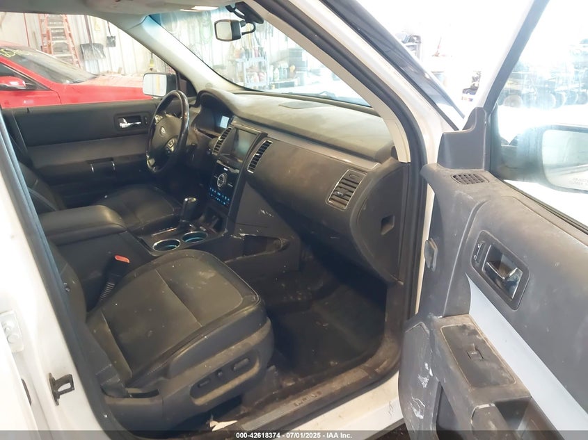 2015 FORD FLEX VIN: 2FMHK6DT3FBA22792