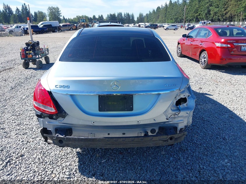 2017 MERCEDES-BENZ C 300 4MATIC/LUXURY 4MATIC/SPORT 4MATIC - 55SWF4KB8HU194612