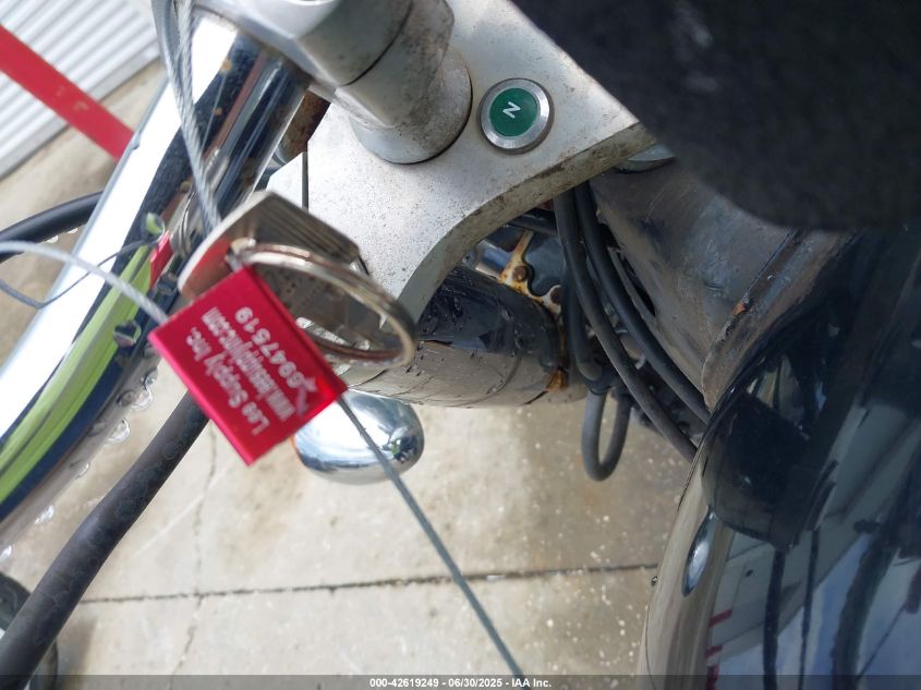 1999 Honda Vt750 Cd VIN: JH2RC4439XM100747 Lot: 42619249