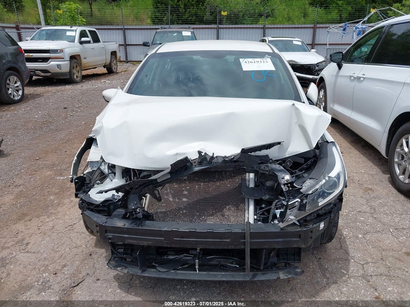 2018 KIA FORTE LX - 3KPFK4A78JE243488