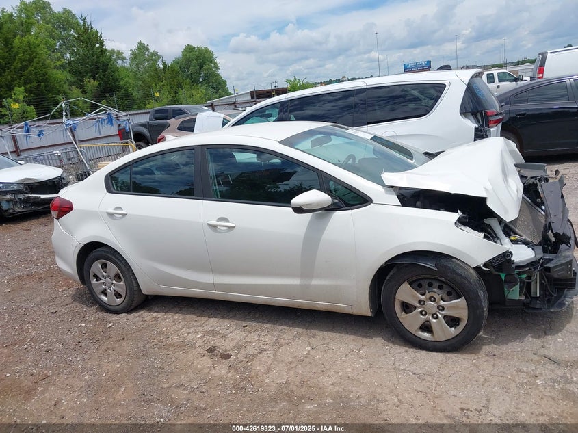 2018 KIA FORTE LX - 3KPFK4A78JE243488