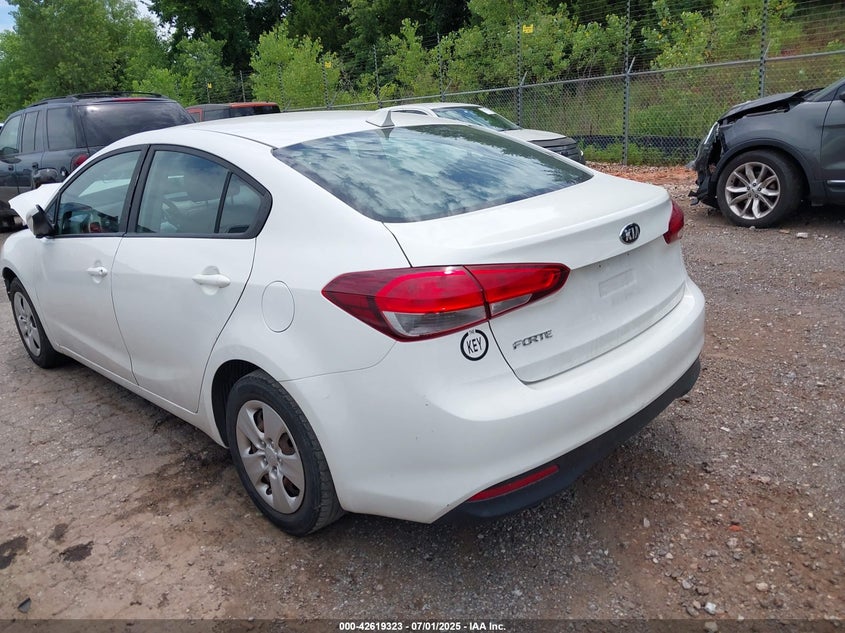2018 KIA FORTE LX - 3KPFK4A78JE243488