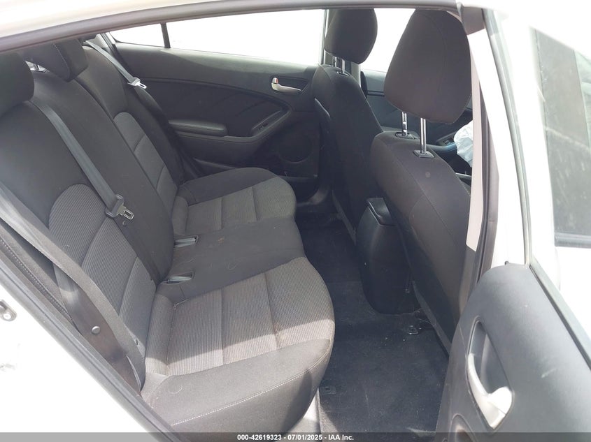 2018 KIA FORTE LX - 3KPFK4A78JE243488