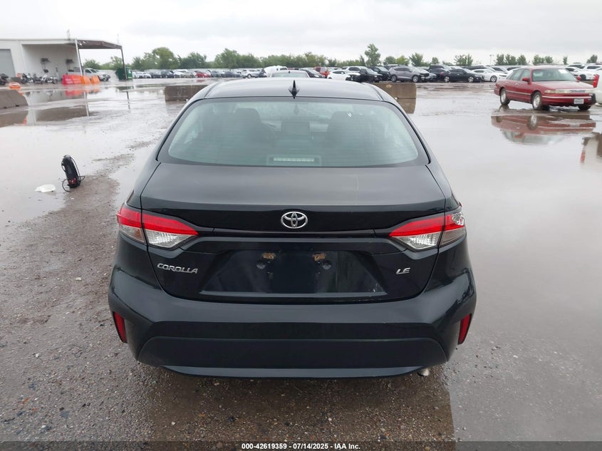 2021 Toyota Corolla (VIN: 5YFEPMAEXMP217828)