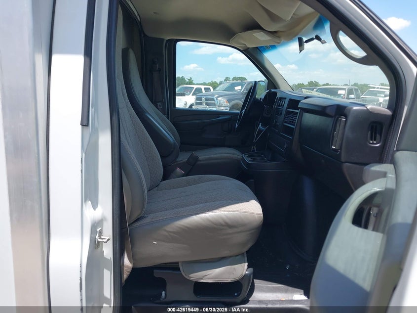 1GB0G2BG1D1124249 2013 CHEVROLET EXPRESS photo no. 5