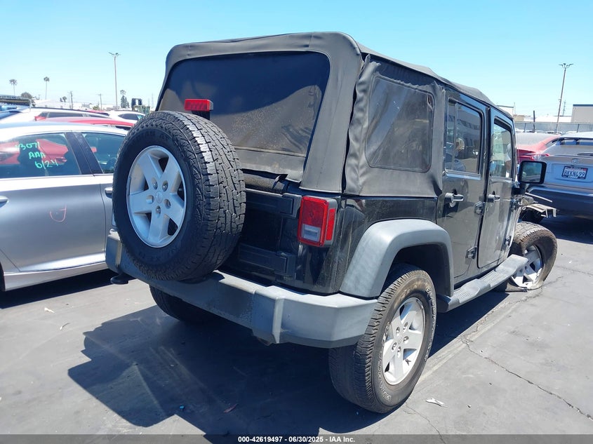 2017 JEEP WRANGLER UNLIMITED SPORT 4X4 - 1C4HJWDG1HL551090