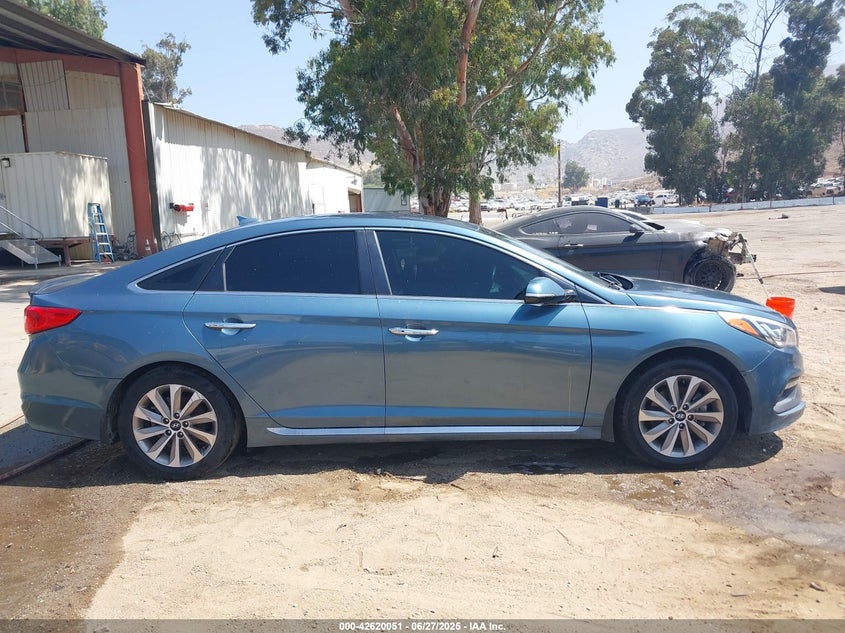 2015 HYUNDAI SONATA VIN: 5NPE34AF5FH218101