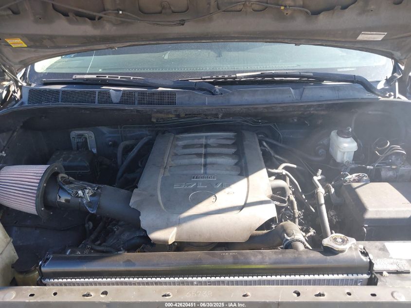 2007 Toyota Tundra Sr5 5.7L V8 VIN: 5TBEV54167S467687 Lot: 42620451