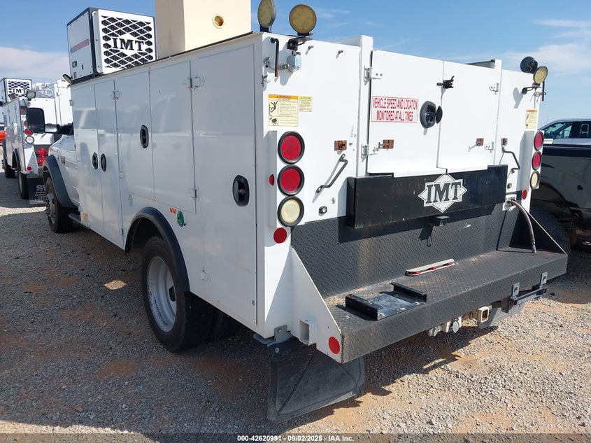 3C7WDNBL3CG211652 2012 RAM 5500 photo no. 3
