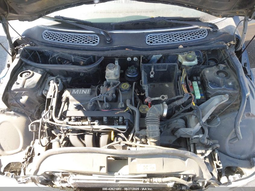 2003 Mini Cooper VIN: WMWRC33423TE19131 Lot: 42621003