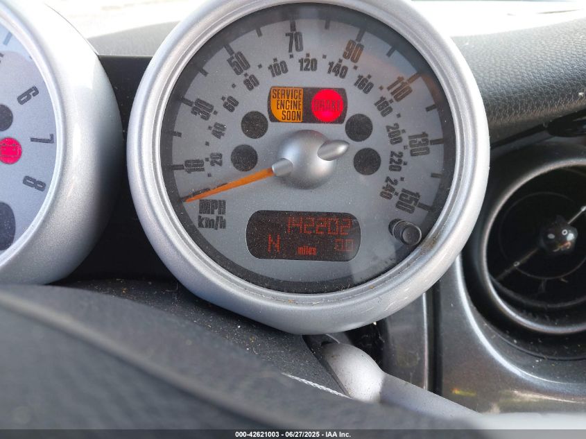 2003 Mini Cooper VIN: WMWRC33423TE19131 Lot: 42621003