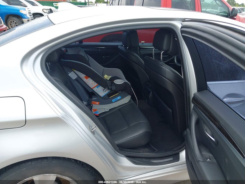 2013 BMW 528I - WBAXG5C58DDY35077