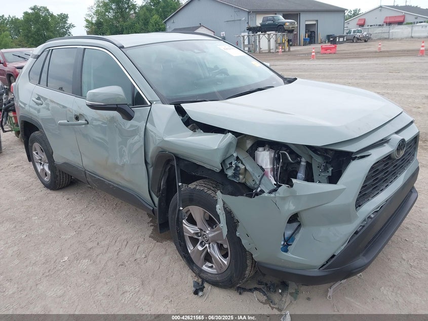 2023 TOYOTA RAV4 XLE - 2T3P1RFV5PW378212