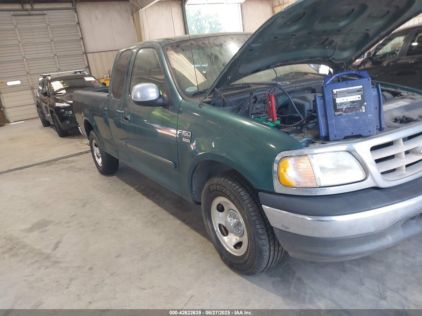 1FTRX17L7YNA66620 2000 Ford F-150 Lariat/Work Series/Xl/Xlt auction photo 1