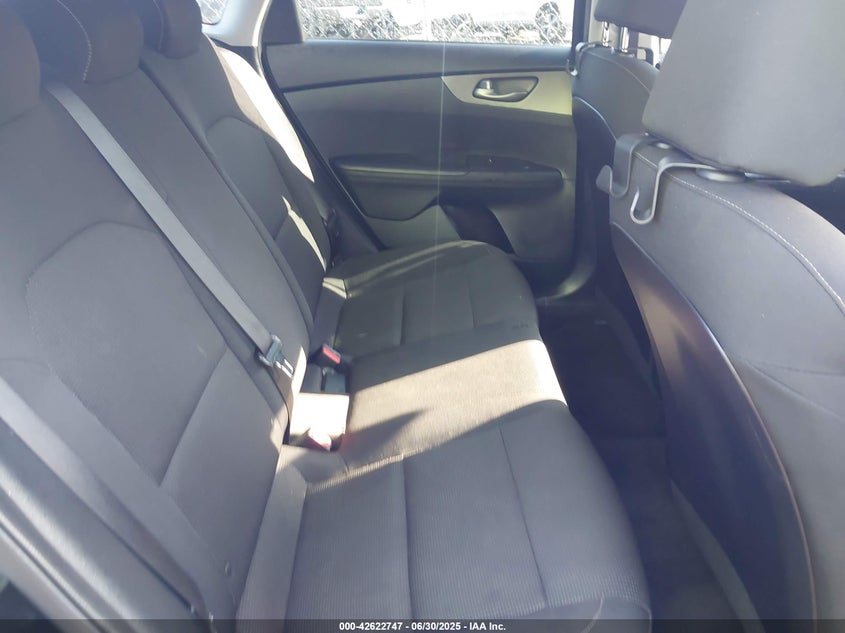 2019 KIA FORTE LXS - 3KPF24AD3KE119992