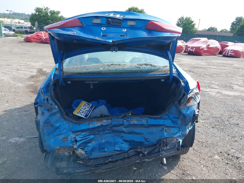 2017 HYUNDAI ELANTRA SE - 5NPD84LF3HH160244