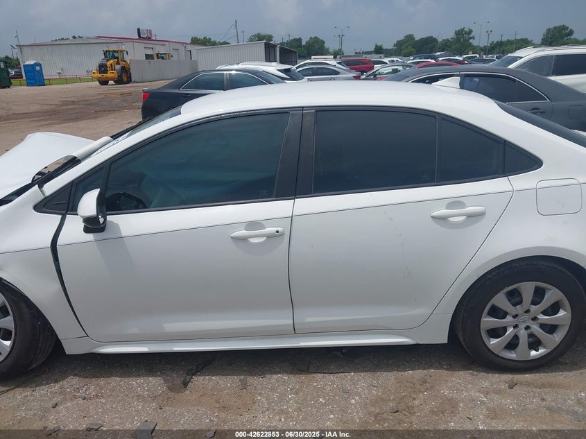 2022 TOYOTA COROLLA LE - 5YFEPMAE5NP300102
