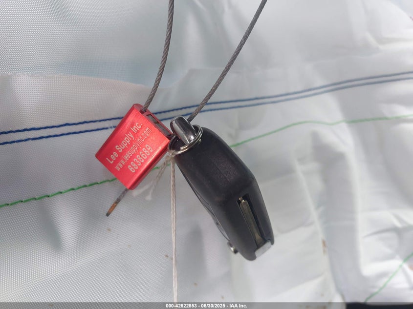 2022 TOYOTA COROLLA LE - 5YFEPMAE5NP300102