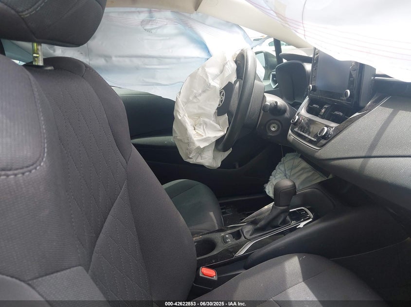 2022 TOYOTA COROLLA LE - 5YFEPMAE5NP300102