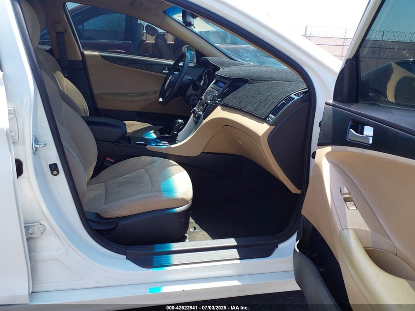 2012 HYUNDAI SONATA VIN: 5NPEB4AC5CH333933