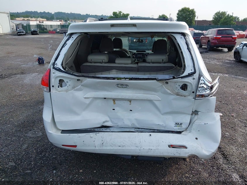 2012 Toyota Sienna Xle 7 Passenger VIN: 5TDDK3DCXCS037513 Lot: 42622966