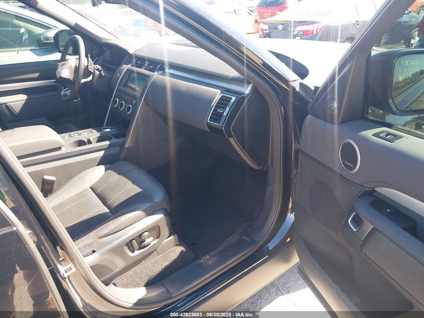 2020 LAND ROVER DISCOVERY LANDMARK EDITION - SALRU2RV2L2426666