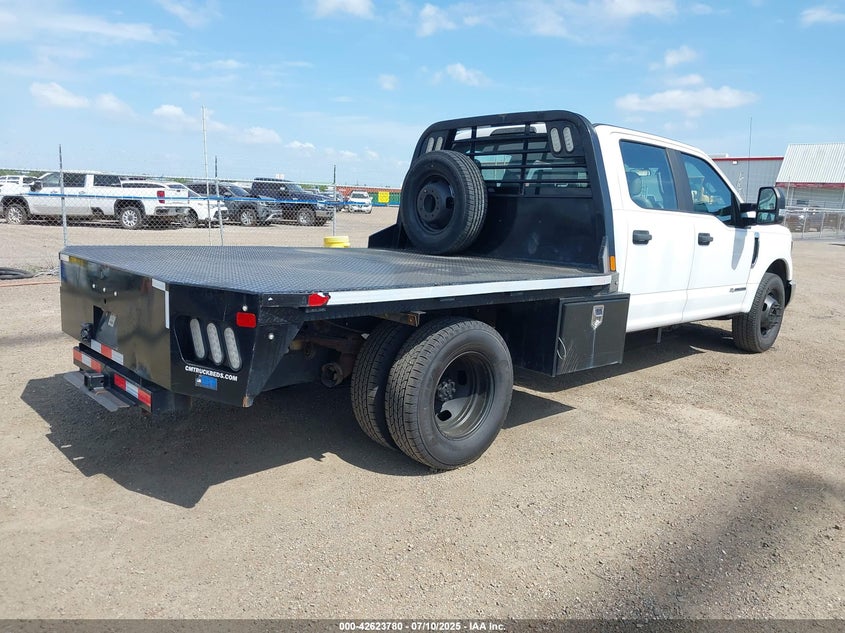 1FD8W3GT7JEC55957 2018 FORD F350 photo no. 4