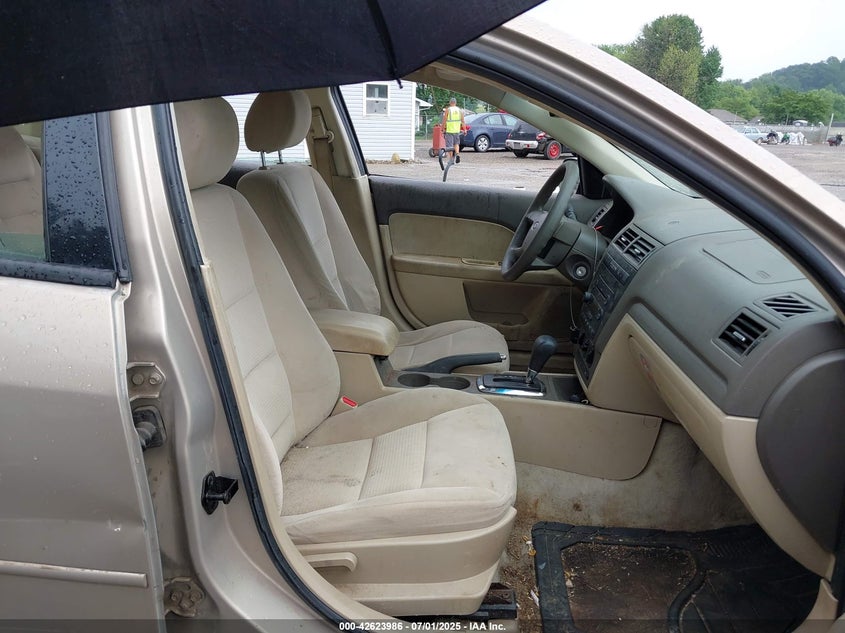 2006 FORD FUSION VIN: 3FAFP07176R142428