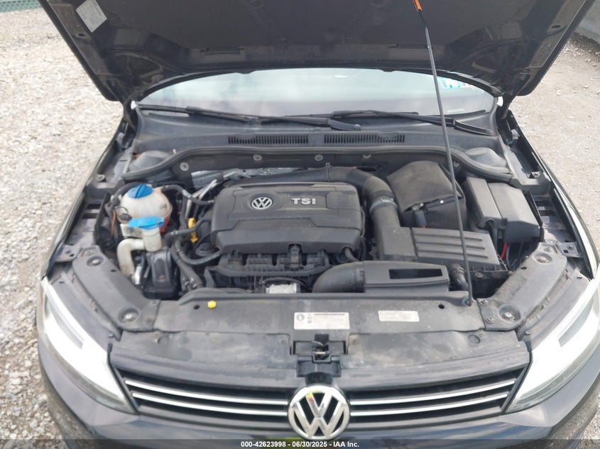 2014 VOLKSWAGEN JETTA 1.8T SE - 3VWD17AJ1EM444956